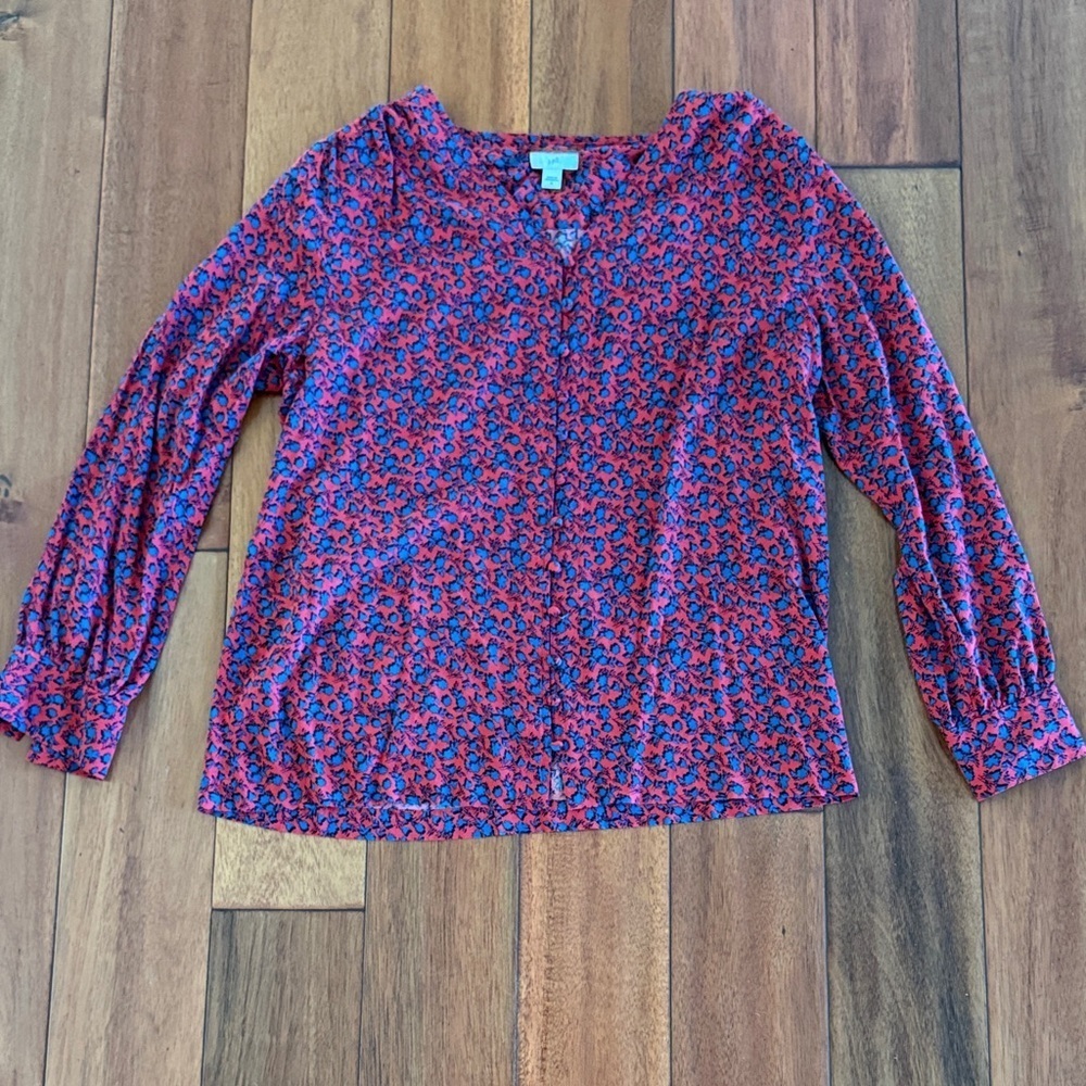 J. Jill Floral Red and Blue Top Blouse Size Medium 100% Rayon